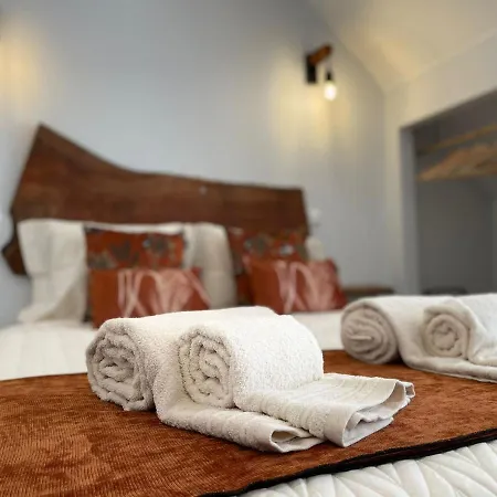 Sunsetriver Apartament *